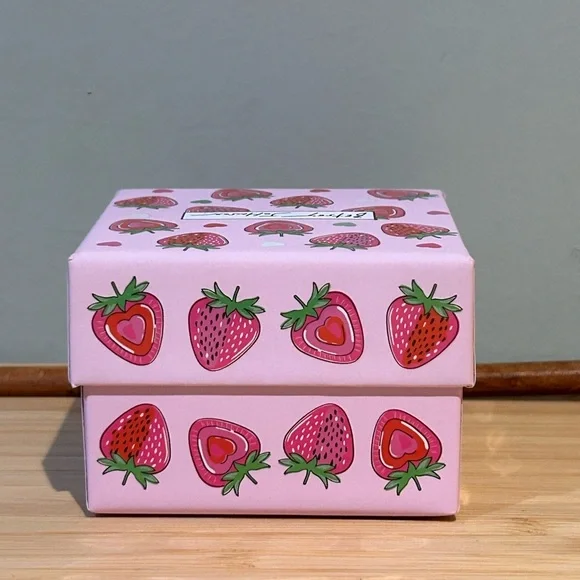 BETSEY JOHNSON Fuchsia Garden Glam Crystal Dragonfly Stud Earrings - Picture 7 of 8